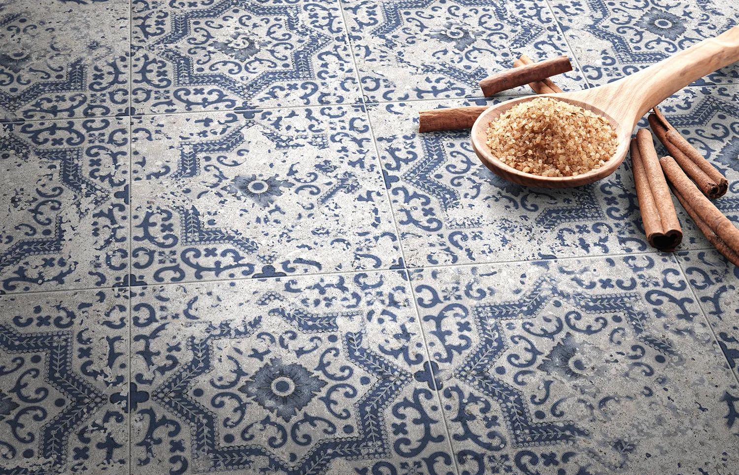 Mystique Faro image 10806